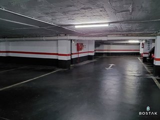 Garaje en venta en Iralabarri en Bilbao