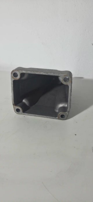 Soporte Derecho Mercedes C200 Kompresor 111.955