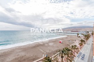 Piso en venta en Ciudad Jardín - Tagarete - El Zapillo en Almería