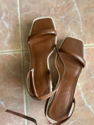 Sandalias cuña Mango T.39 Marrón