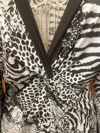 Vestido Calvin Klein estampado