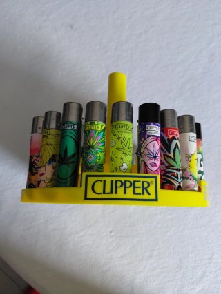 24 accendini Clipper da collezione più contenitore