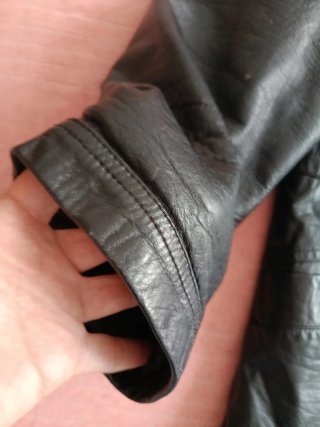 Chaqueta de Piel Negra Talla XL
