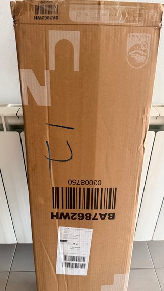Elegante toallero de madera de Pie con 3 estantes