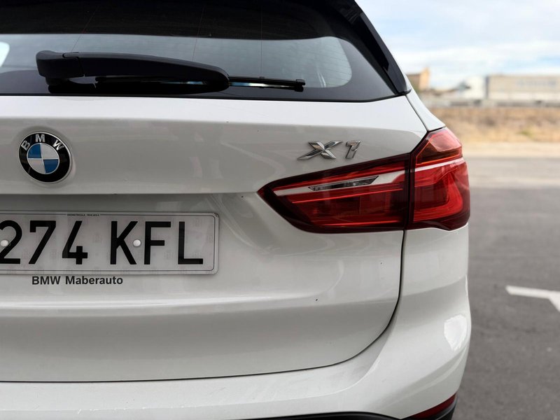 BMW X1 sDrive 18d (F48) 2018, foto 8