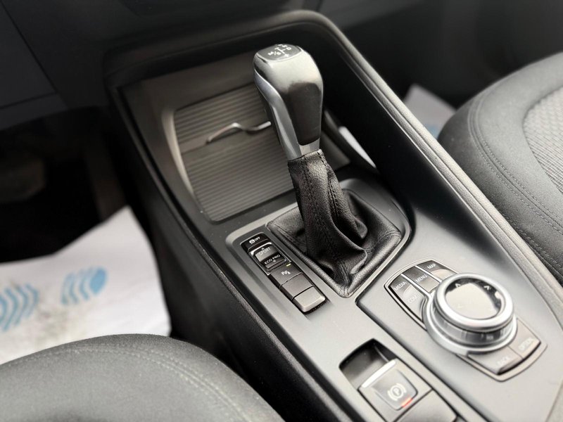 BMW X1 sDrive 18d (F48) 2018, foto 17