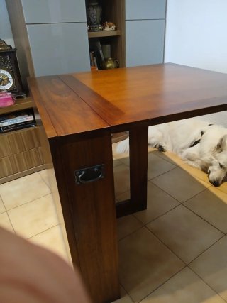 Mesa plegable de madera Mindi