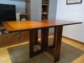 Mesa plegable de madera Mindi