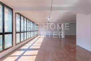 Oficina en alquiler en Les Corts en Barcelona