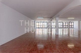 Oficina en alquiler en Les Corts en Barcelona
