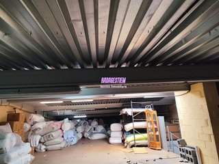 Local comercial en alquiler en Montigalà -Sant Crist en Badalona