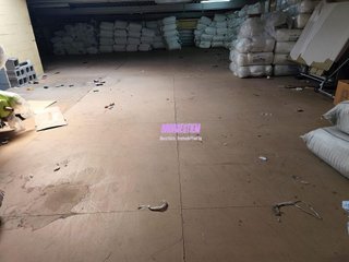 Local comercial en alquiler en Montigalà -Sant Crist en Badalona