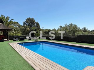 Chalet en alquiler en Montmar en Castelldefels