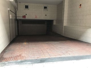 Garaje en alquiler en Centro en Gijón