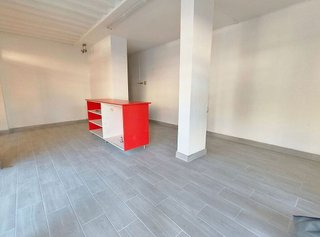 Local comercial en alquiler en Martutene en San Sebastián-Donostia