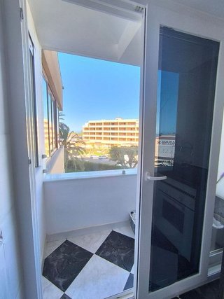 Piso en alquiler en Playamar en Torremolinos