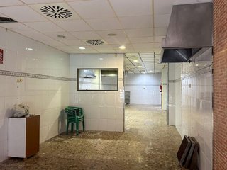 Local comercial en alquiler en Ayuntamiento - Centro en Alzira