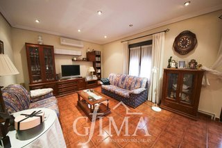Chalet en venta en Tomelloso