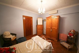 Chalet en venta en Tomelloso
