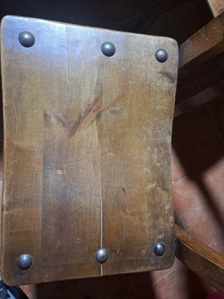 Conjunto mesa y sillas madera antiguas