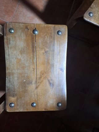 Conjunto mesa y sillas madera antiguas