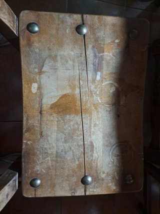 Conjunto mesa y sillas madera antiguas