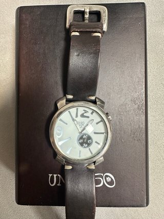 Reloj Uno de 50 Cuero Marrón y Plata