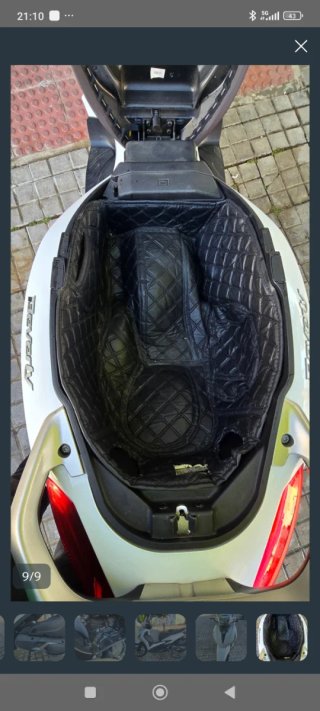 Piaggio Beverly 400 Maxi Scooter Automática