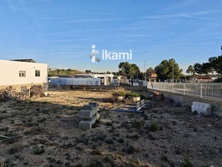 Terreno en venta en Urbanizaciones en Llíria
