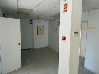 Local comercial en alquiler en El Calderi - Estació del Nord - Estació de França en Mollet del Vallès