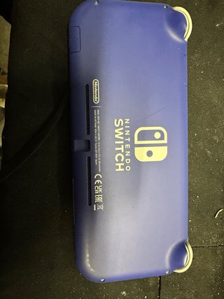 Nintendo Switch Lite Viola