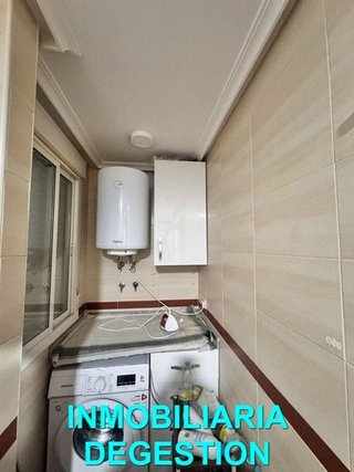 Piso en venta en Linares