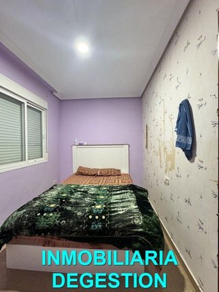 Piso en venta en Linares
