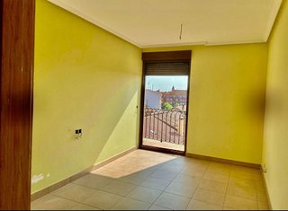 Piso en venta en Valencia de Don Juan