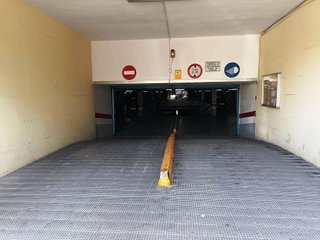 Garaje en venta en La Creu del Grau en Valencia