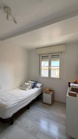 Piso en venta en San Luis en Almería