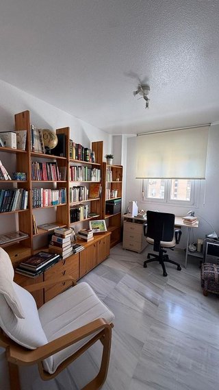Piso en venta en San Luis en Almería