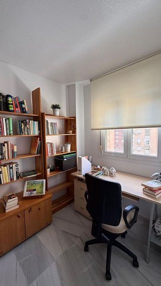 Piso en venta en San Luis en Almería