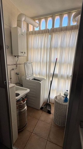Piso en venta en San Luis en Almería