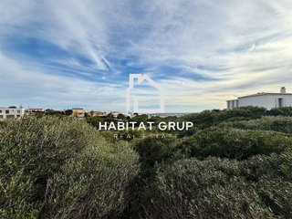 Terreno en venta en Cala Llonga-Sa Mesquida en Mahón