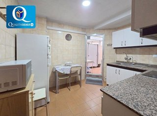 Piso en venta en Carolinas Altas en Alicante