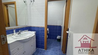 Local comercial en venta en El Mercado en Manises