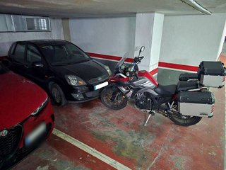 Garaje en venta en Trinitat en Valencia