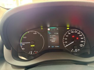 TOYOTA Yaris 1.5 120H Active Plus