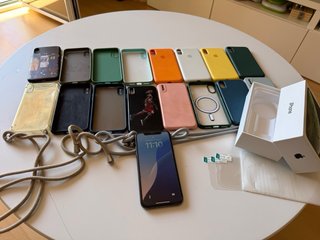 iPhone XS 256GB + Set di Cover