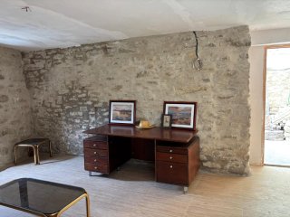 Escritorio de madera maciza