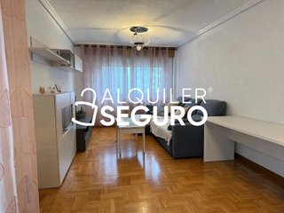 Piso en alquiler en Gamonal en Burgos
