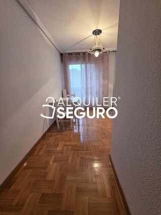 Piso en alquiler en Gamonal en Burgos