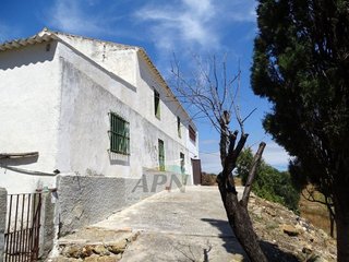 Chalet en venta en Pizarra