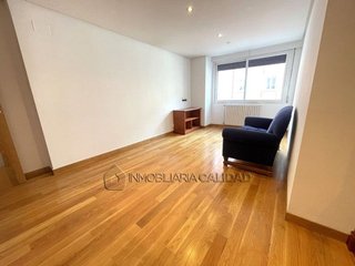 Piso en venta en Plaza España - Villa Pilar - Reyes Católicos - Vadillos en Burgos